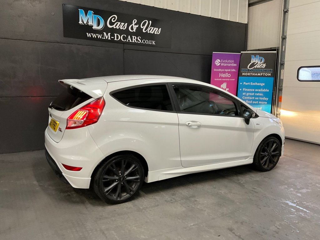 Used Ford Fiesta 2017 for sale - 77301831: Photo 6