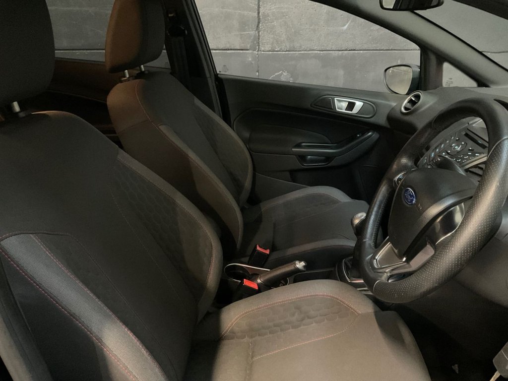 Used Ford Fiesta 2016 for sale - 77368997: Photo 25