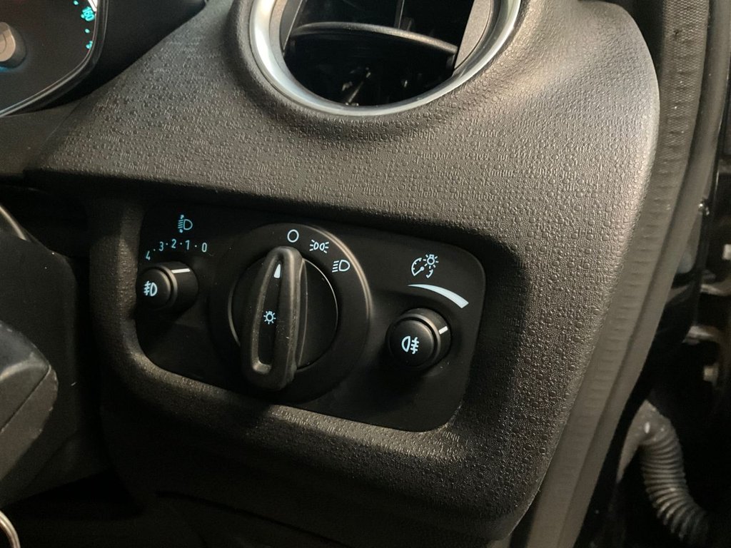 Used Ford Fiesta 2016 for sale - 77368997: Photo 44