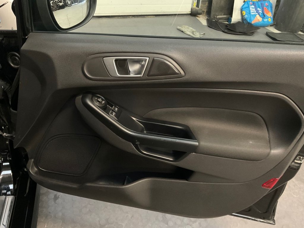 Used Ford Fiesta 2016 for sale - 77368997: Photo 46