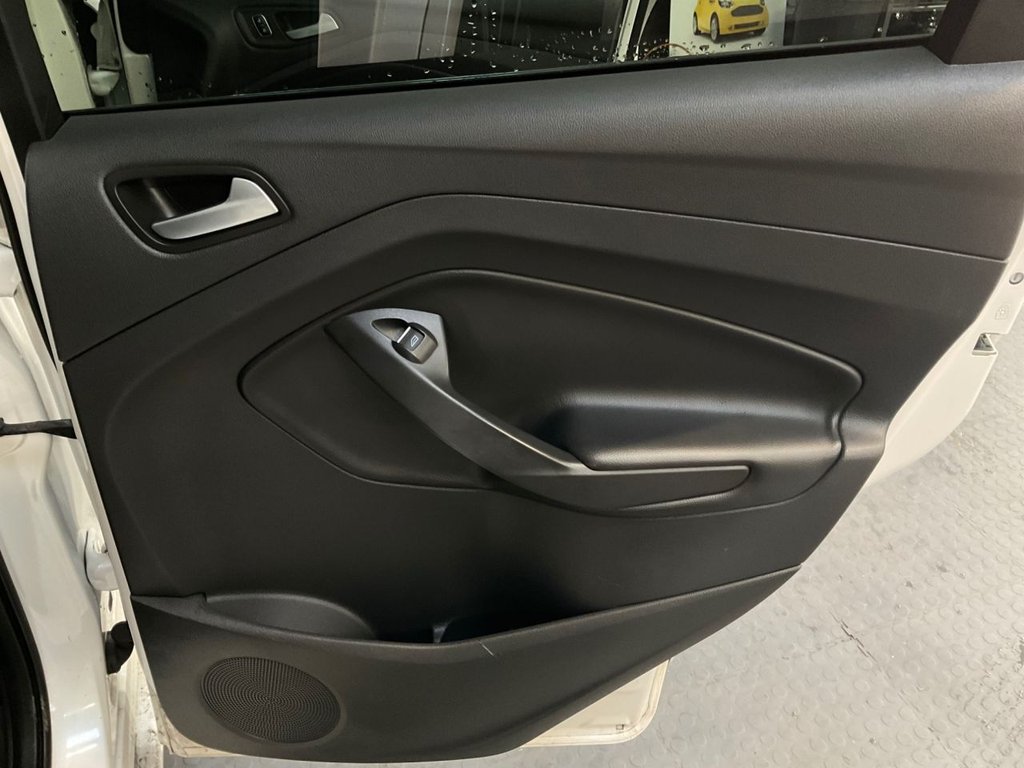 Used Ford Kuga 2017 for sale - 76632291: Photo 48