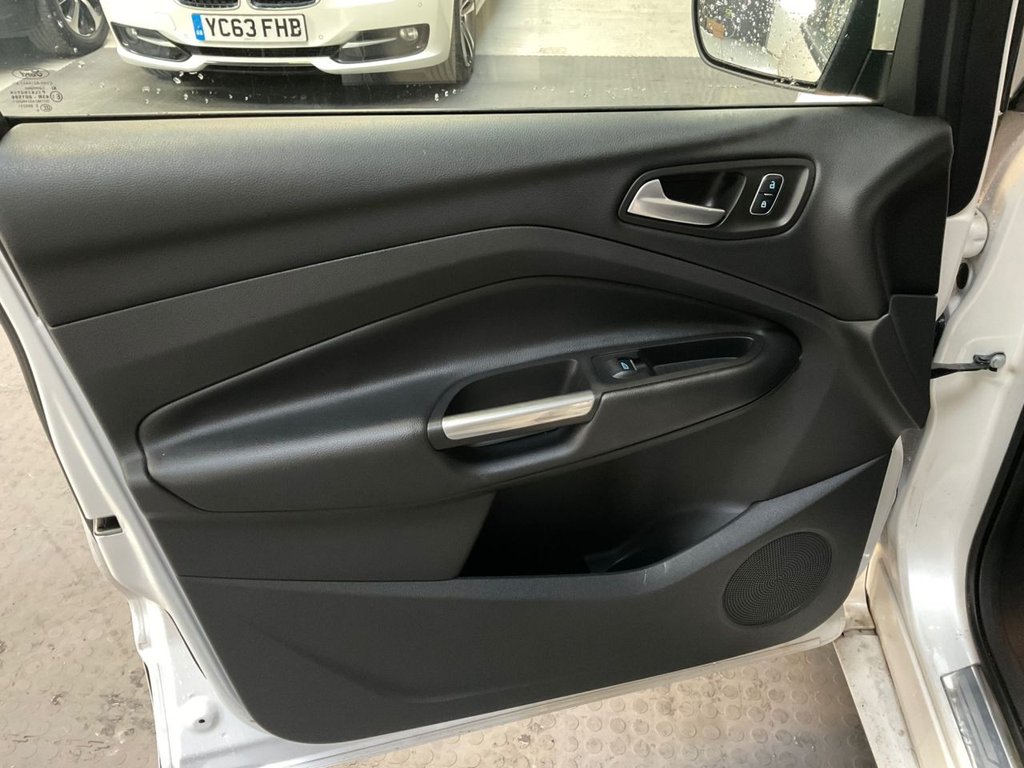 Used Ford Kuga 2017 for sale - 76632291: Photo 49