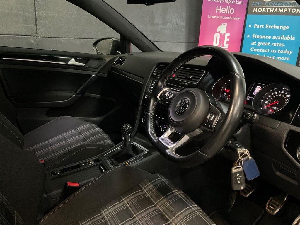 Used Volkswagen Golf 2014 for sale - 76469804: Photo 28