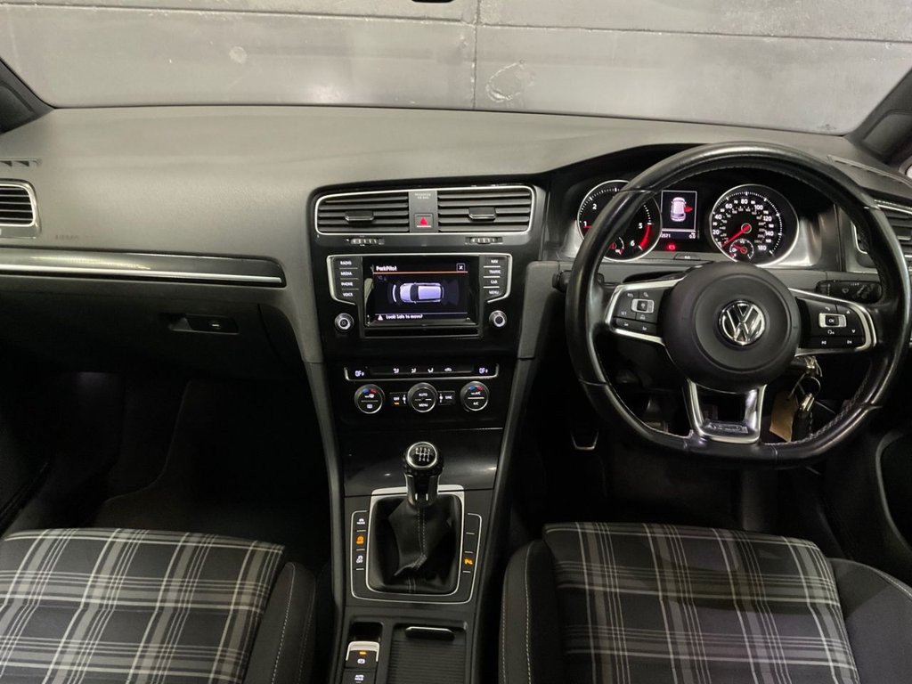 Used Volkswagen Golf 2014 for sale - 76469804: Photo 29