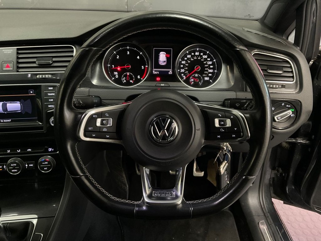 Used Volkswagen Golf 2014 for sale - 76469804: Photo 31