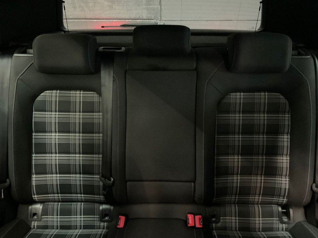 Used Volkswagen Golf 2014 for sale - 76469804: Photo 46