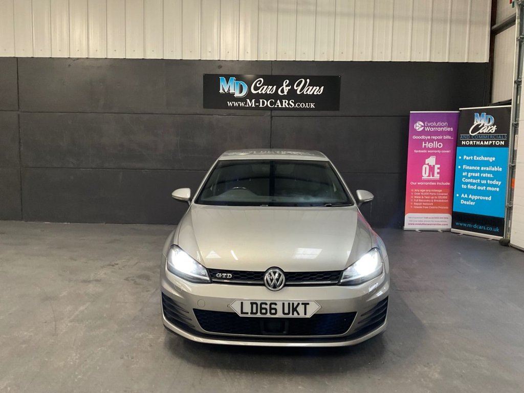 Used Volkswagen Golf 2016 for sale - 77507717: Photo 10