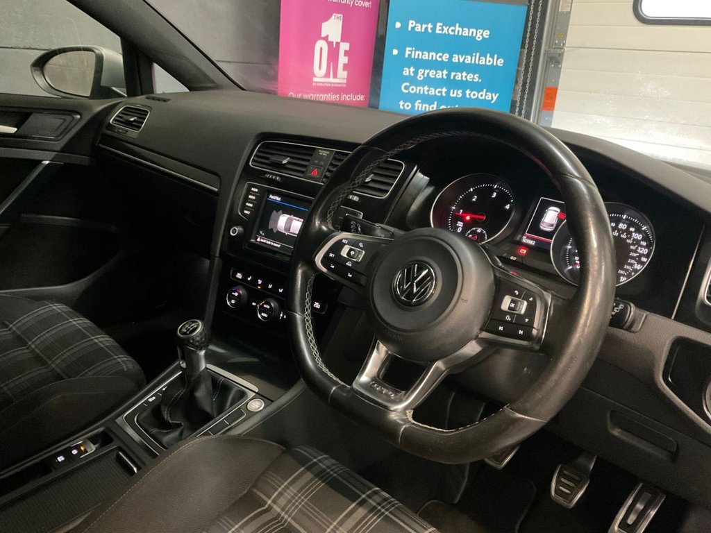 Used Volkswagen Golf 2016 for sale - 77507717: Photo 28