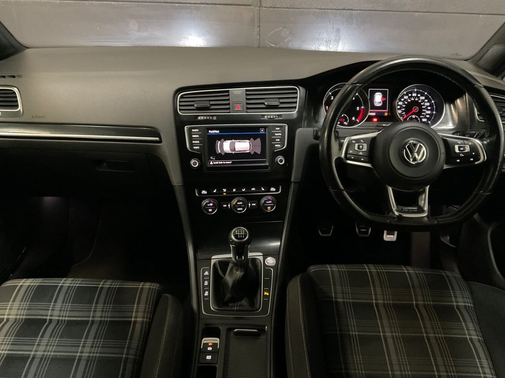 Used Volkswagen Golf 2016 for sale - 77507717: Photo 29