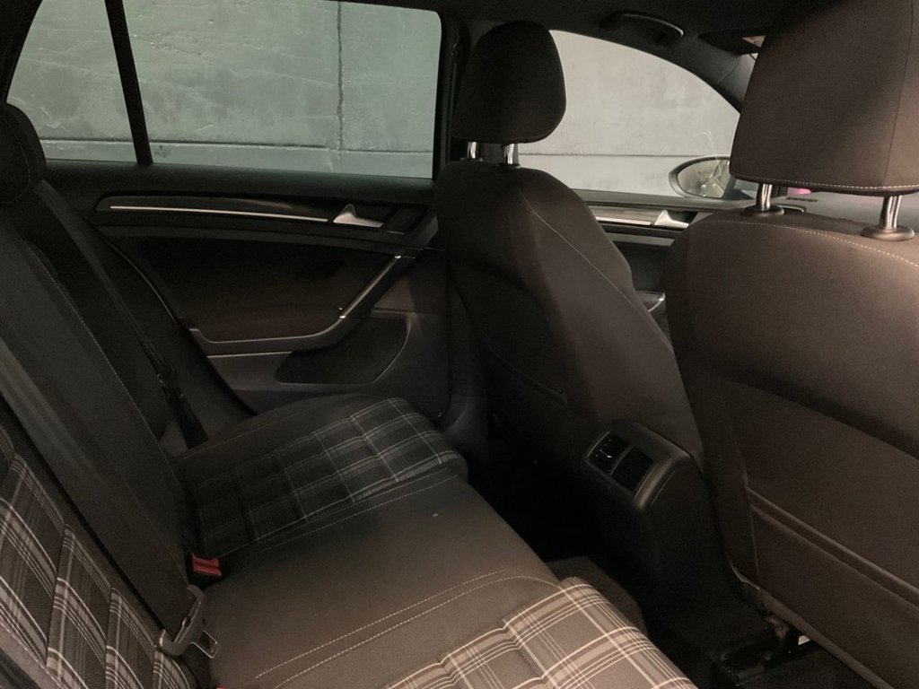 Used Volkswagen Golf 2016 for sale - 77507717: Photo 43