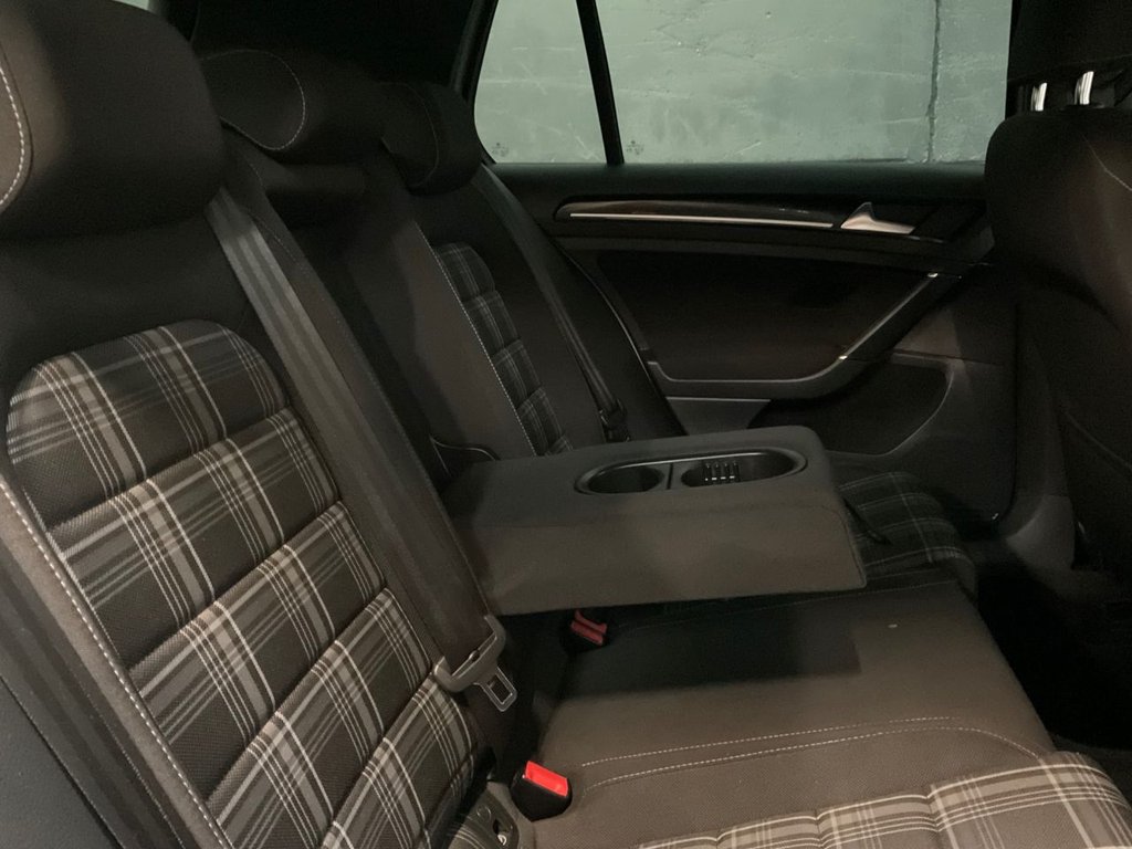 Used Volkswagen Golf 2016 for sale - 77507717: Photo 44