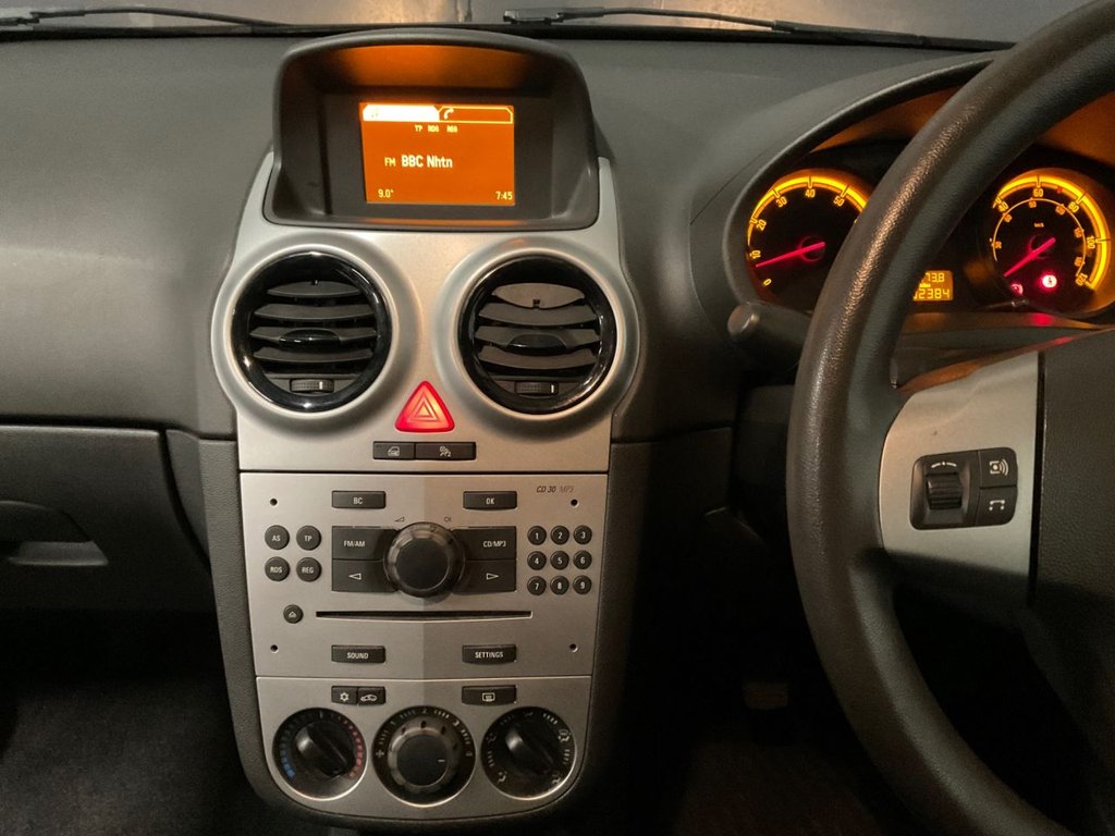 Used Vauxhall Corsa 2011 for sale - 77065123: Photo 27