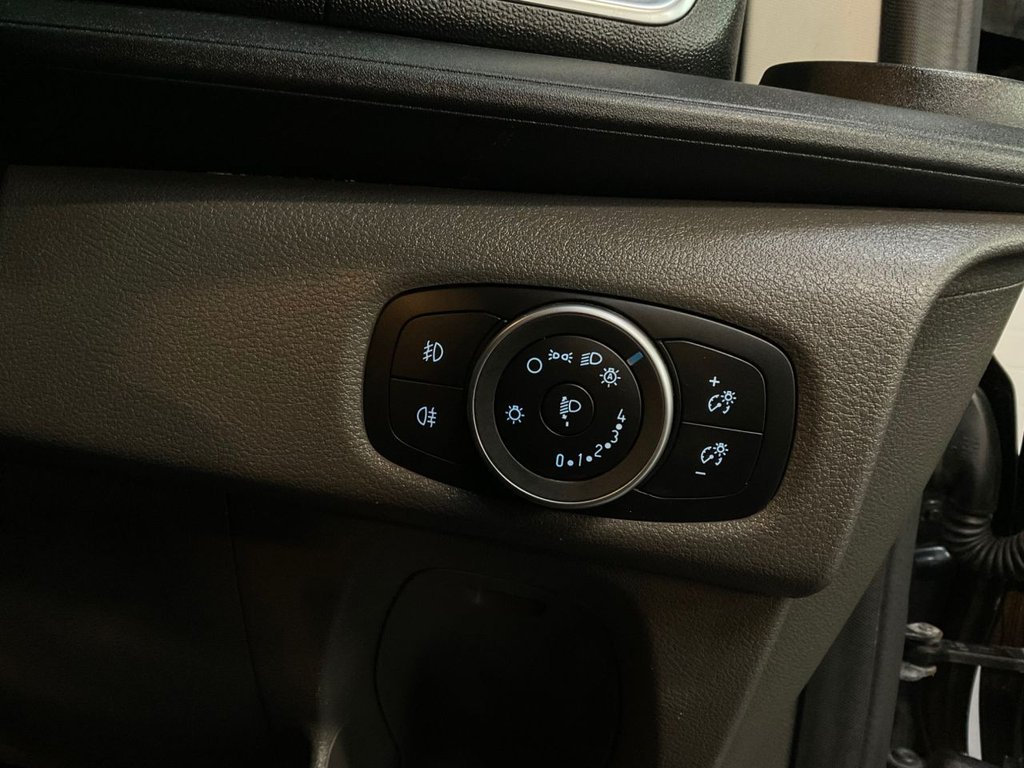 Used Ford Transit Custom 2022 for sale - 76642150: Photo 46