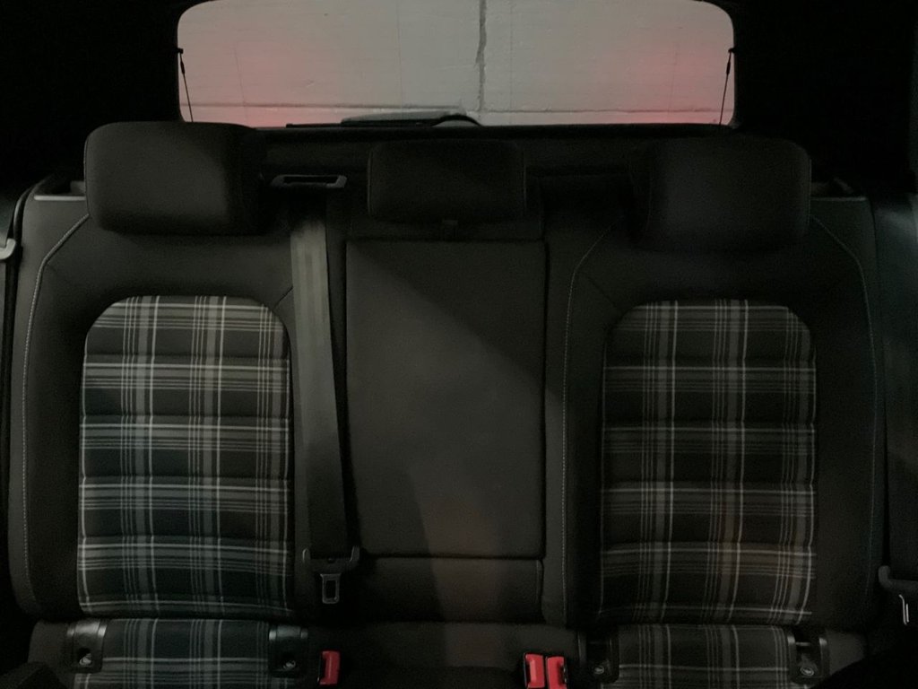 Used Volkswagen Golf 2015 for sale - 76768132: Photo 42