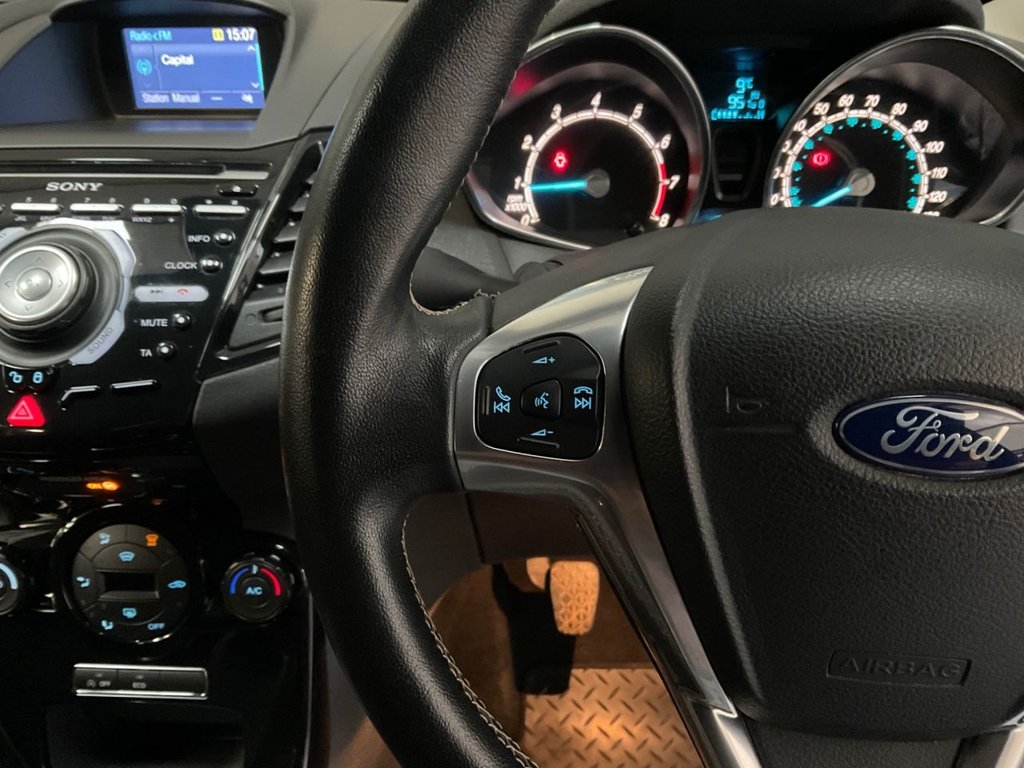 Used Ford Fiesta 2016 for sale - 78068386: Photo 38