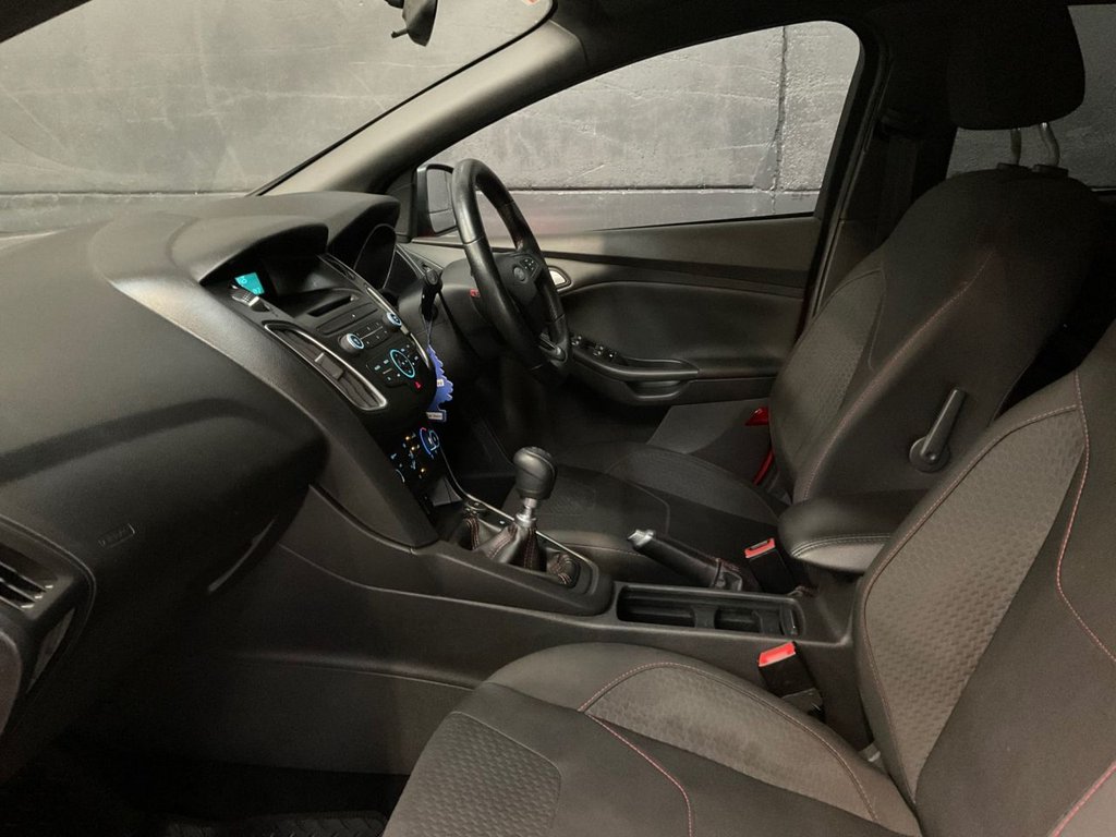 Used Ford Focus 2016 for sale - 76535739: Photo 25