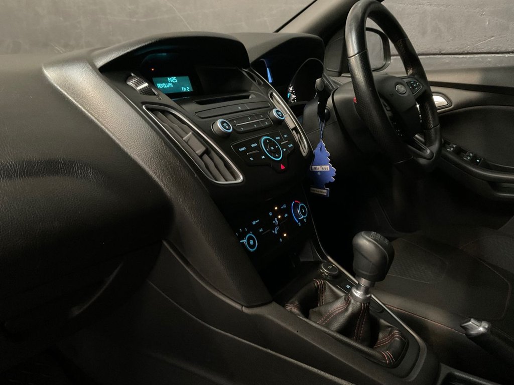 Used Ford Focus 2016 for sale - 76535739: Photo 28