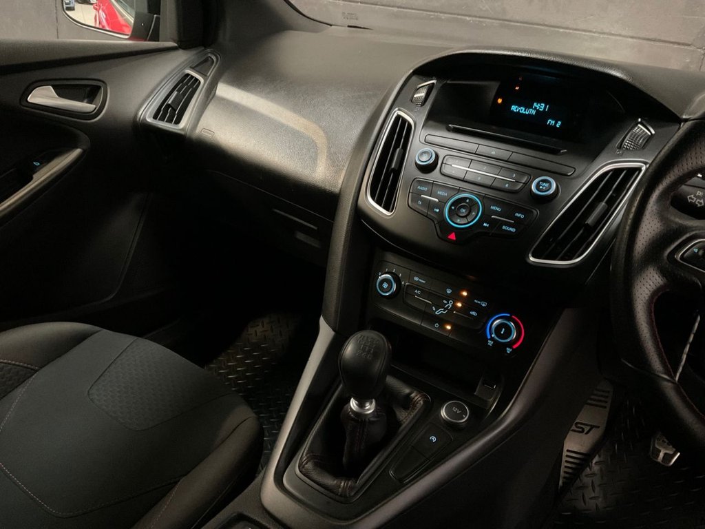 Used Ford Focus 2016 for sale - 76535739: Photo 30