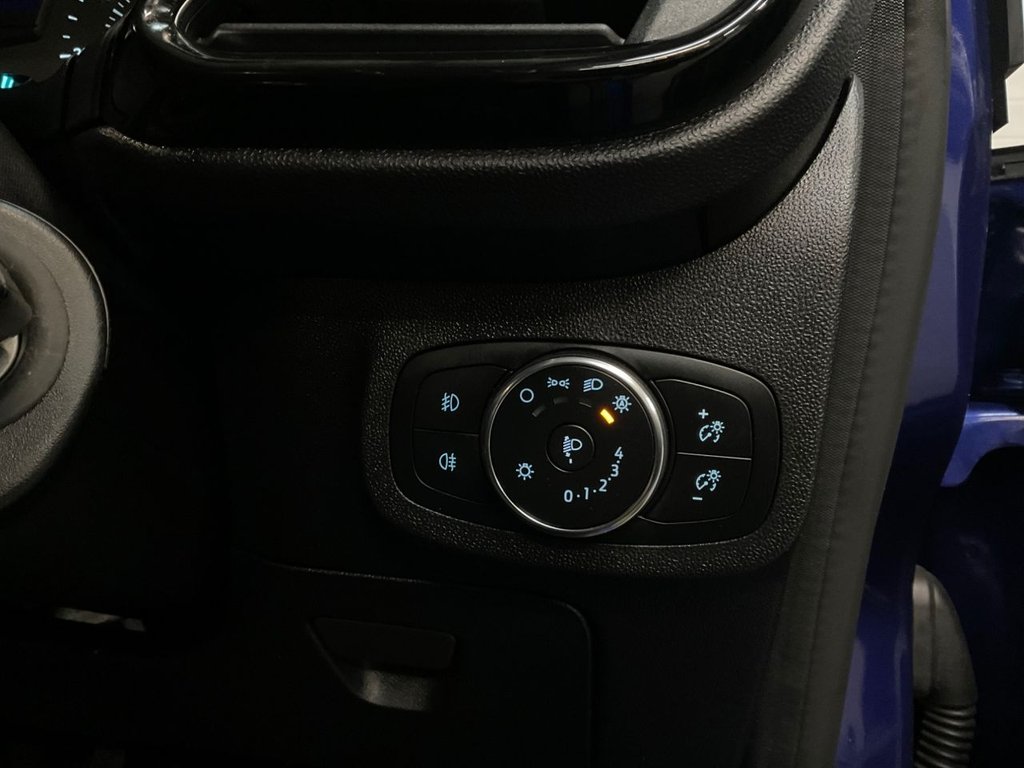 Used Ford Fiesta 2017 for sale - 76163099: Photo 46