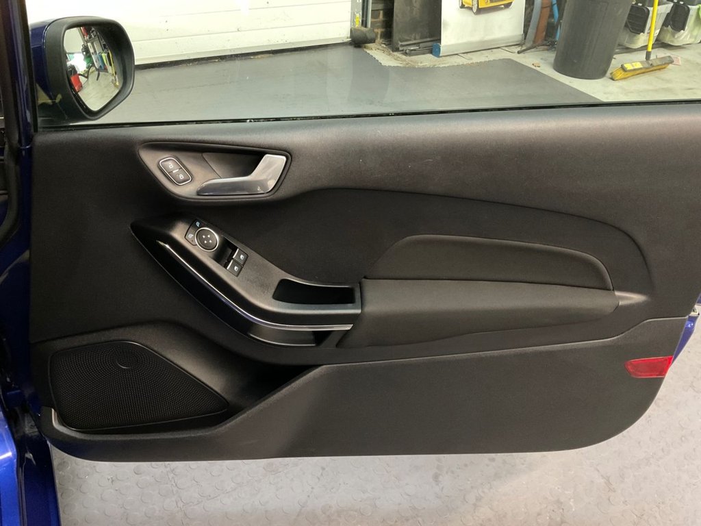 Used Ford Fiesta 2017 for sale - 76163099: Photo 48