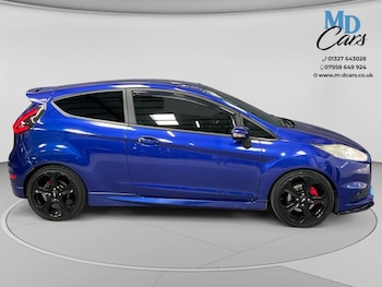 Used Ford Fiesta 2015 for sale - 79530482: Photo