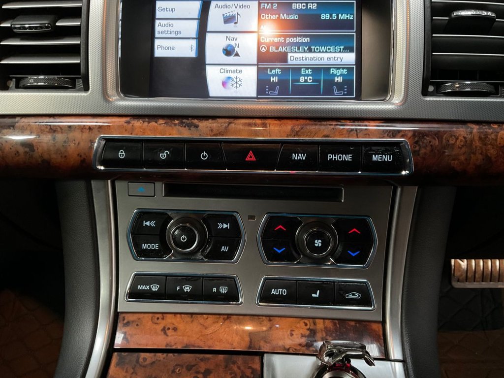 Used Jaguar XF 2011 for sale - 77747966: Photo 30