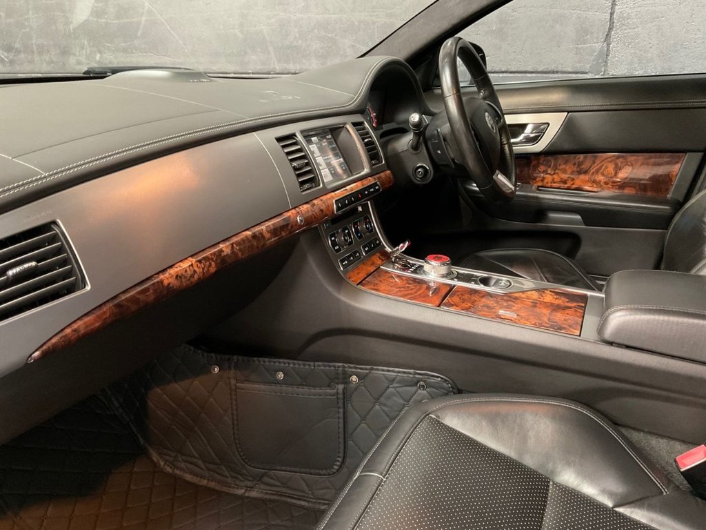 Used Jaguar XF 2011 for sale - 77747966: Photo 37