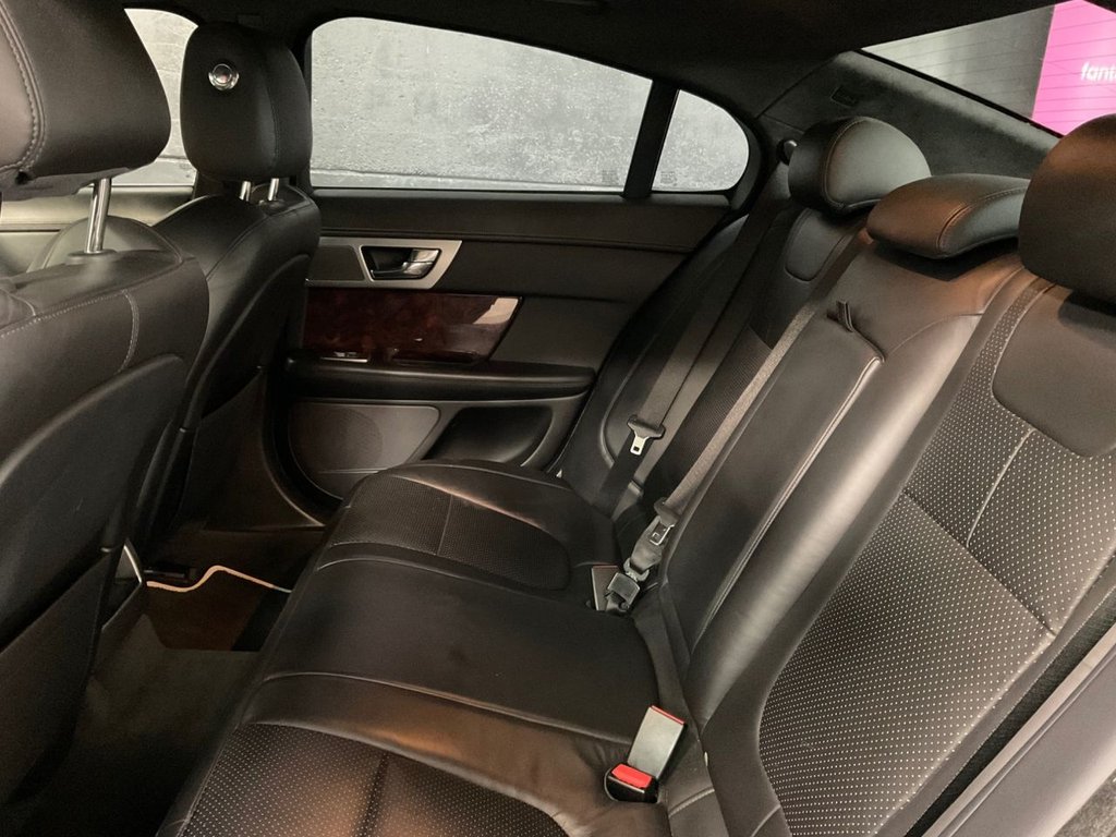 Used Jaguar XF 2011 for sale - 77747966: Photo 41