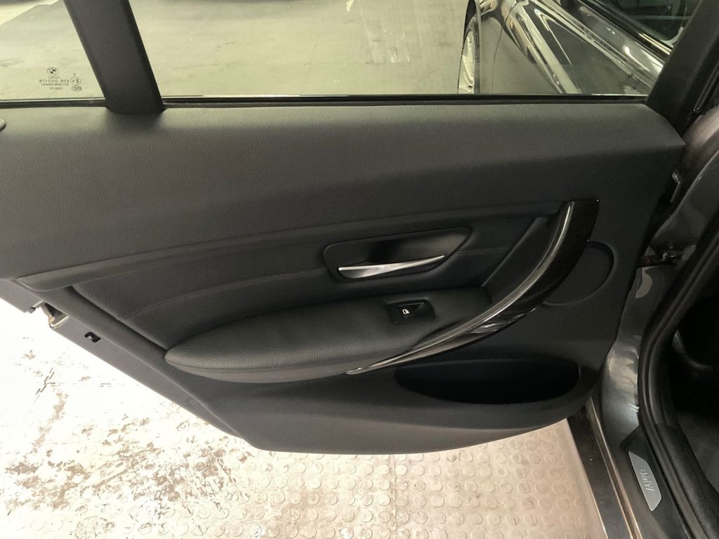 Used BMW 3 Series 2015 for sale - 77027020: Photo 48