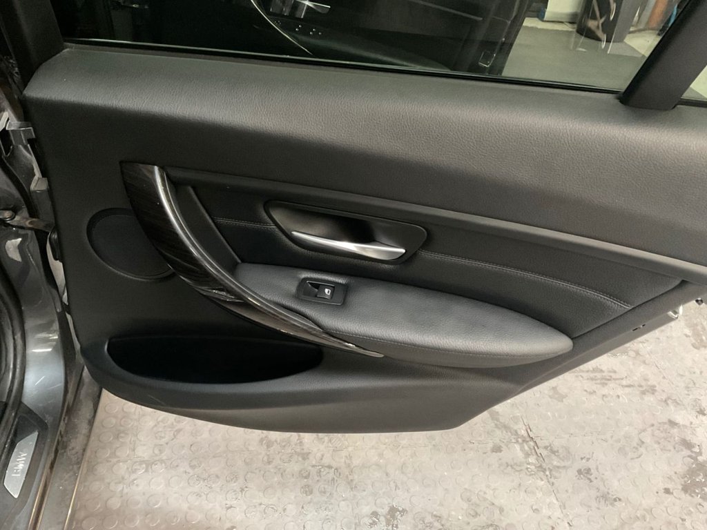 Used BMW 3 Series 2015 for sale - 77027020: Photo 50