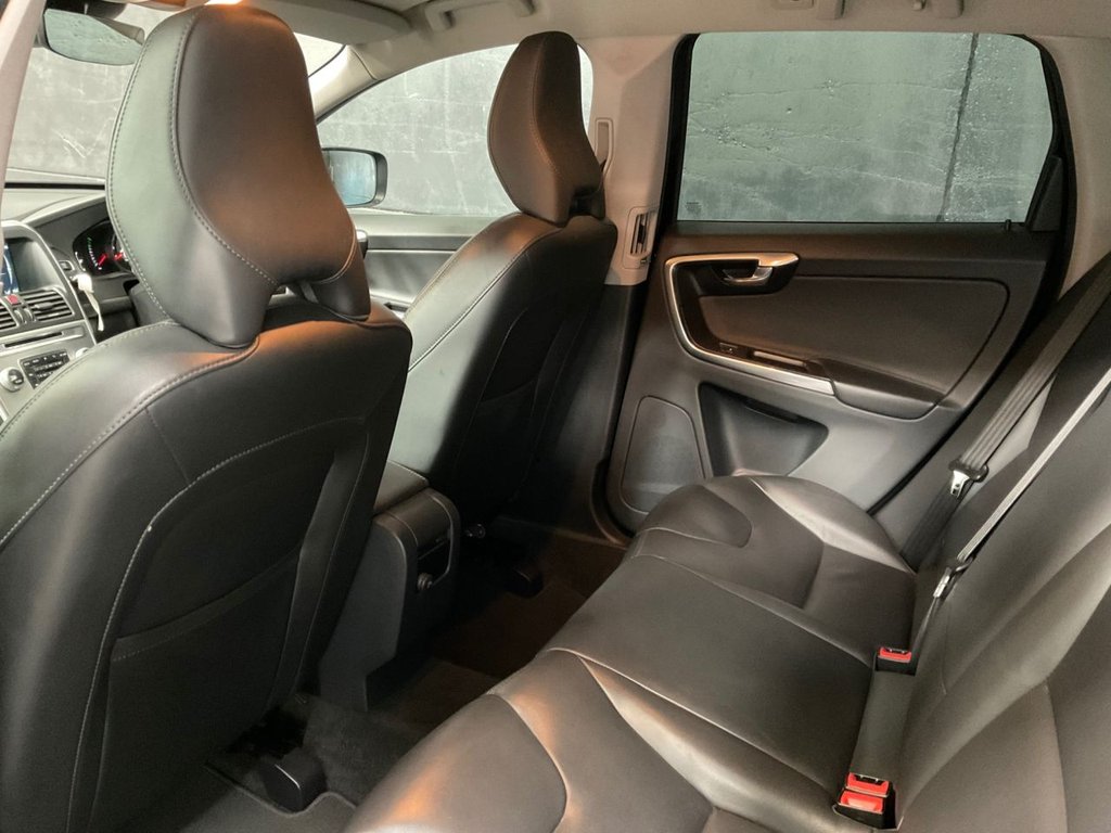 Used Volvo XC60 2016 for sale - 78029722: Photo 27