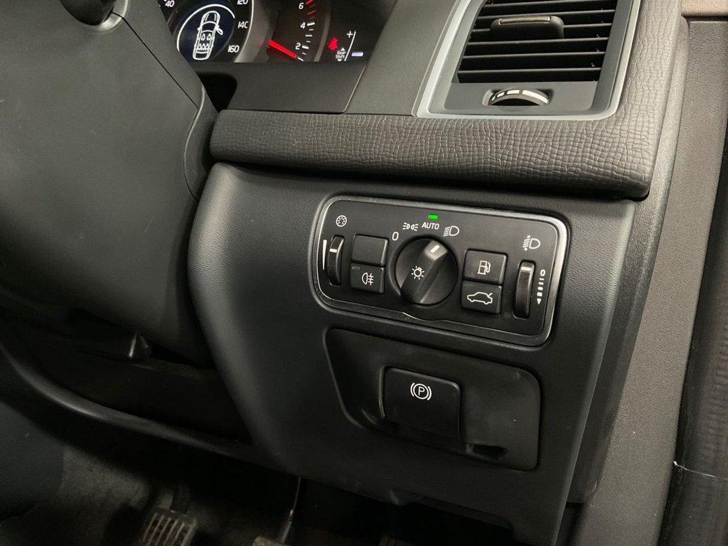 Used Volvo XC60 2016 for sale - 78029722: Photo 35