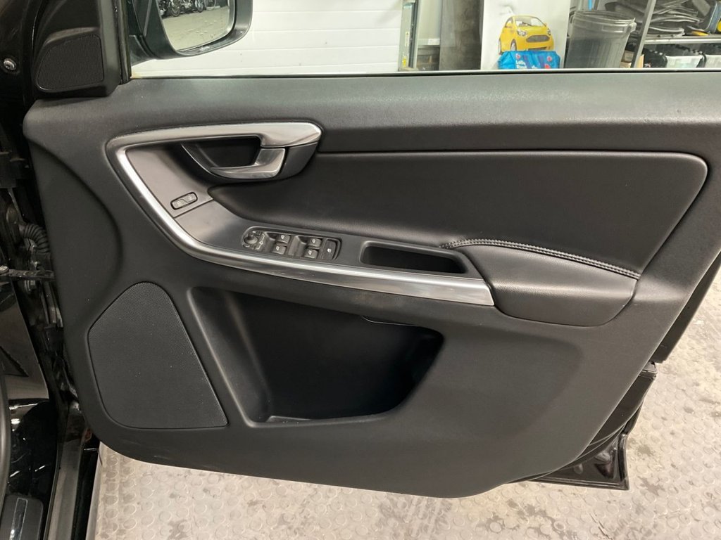 Used Volvo XC60 2016 for sale - 78029722: Photo 36