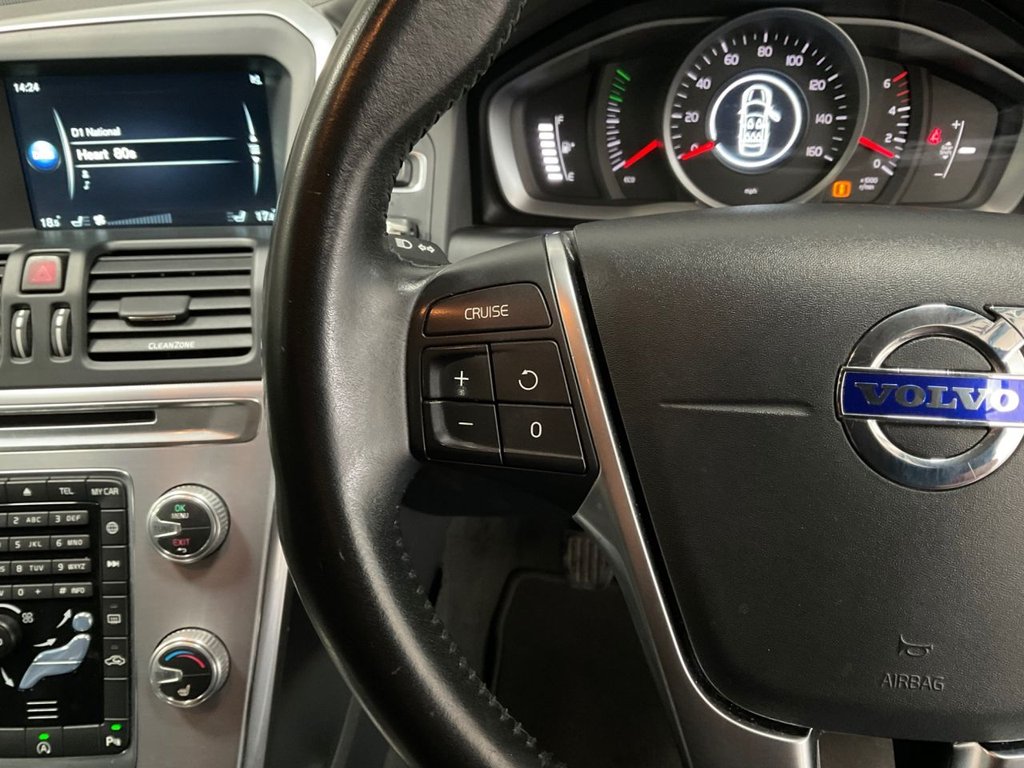 Used Volvo XC60 2016 for sale - 78029722: Photo 41