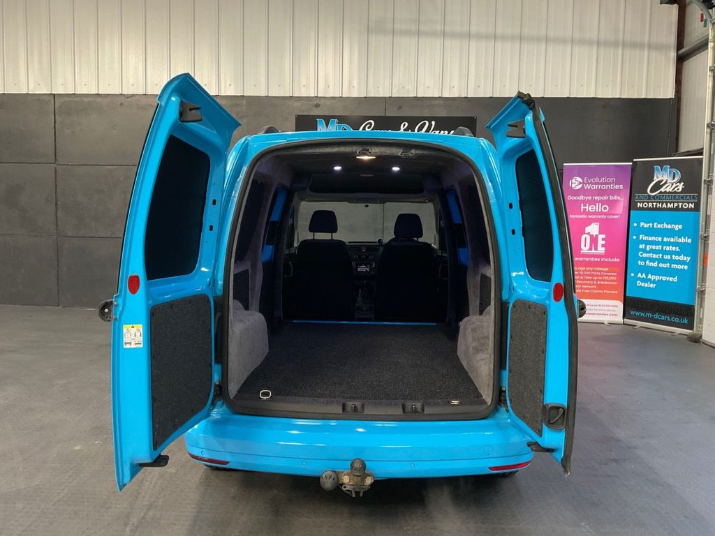 Used Volkswagen Caddy Maxi 2015 for sale - 76654341: Photo 17