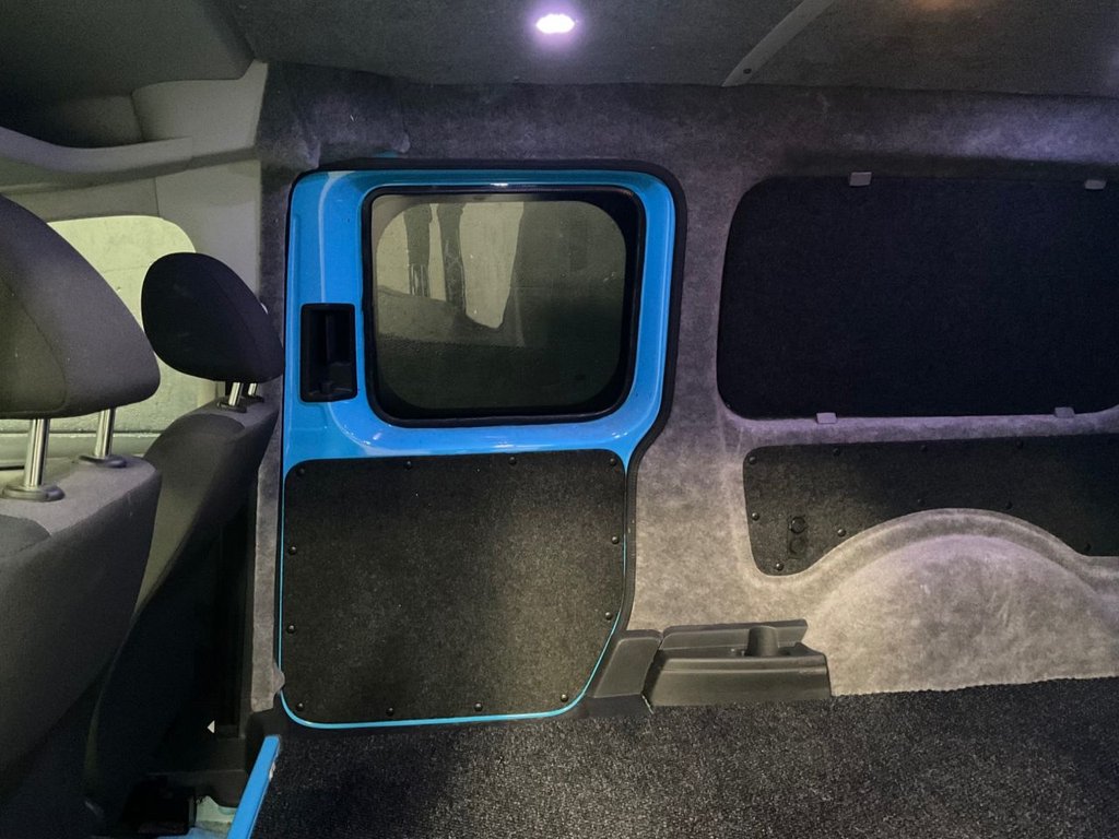 Used Volkswagen Caddy Maxi 2015 for sale - 76654341: Photo 36