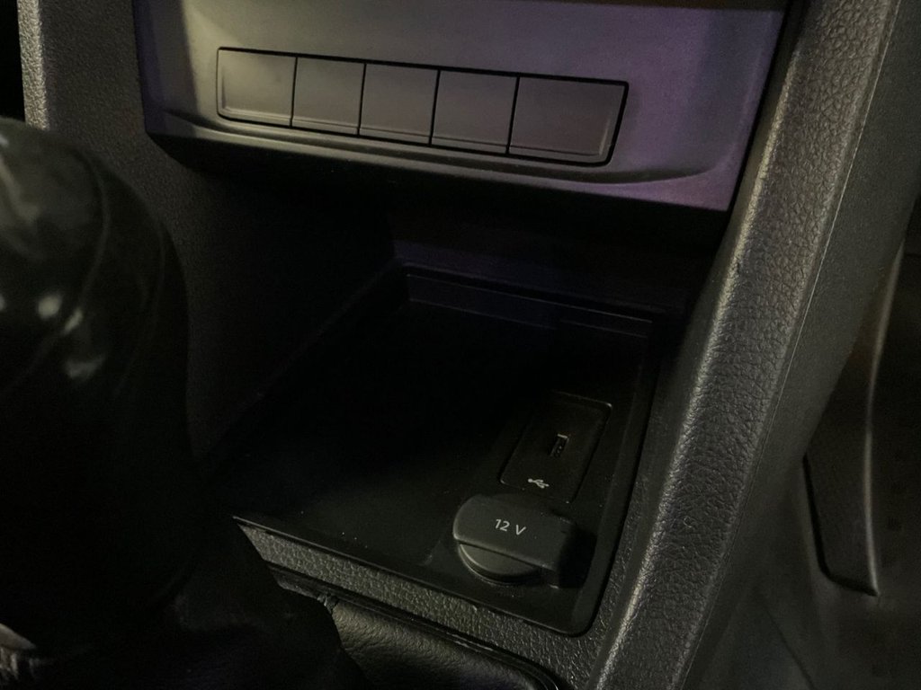 Used Volkswagen Caddy Maxi 2015 for sale - 76654341: Photo 48