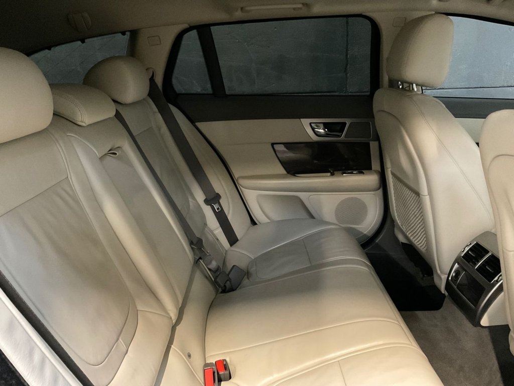 Used Jaguar XF 2013 for sale - 77879303: Photo 43