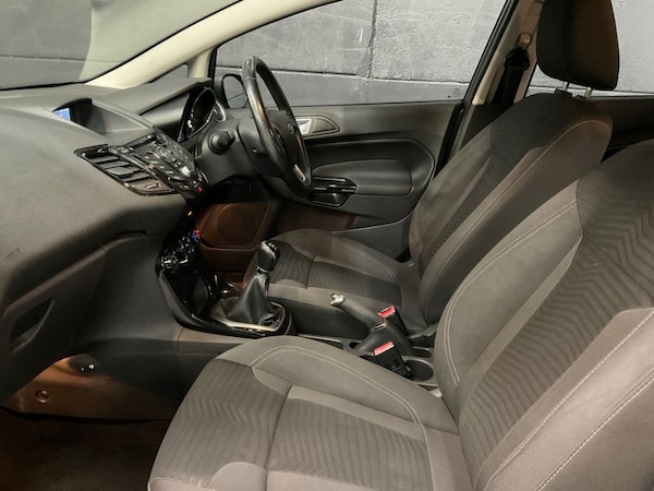 Used Ford Fiesta 2016 for sale - 76291938: Photo 25