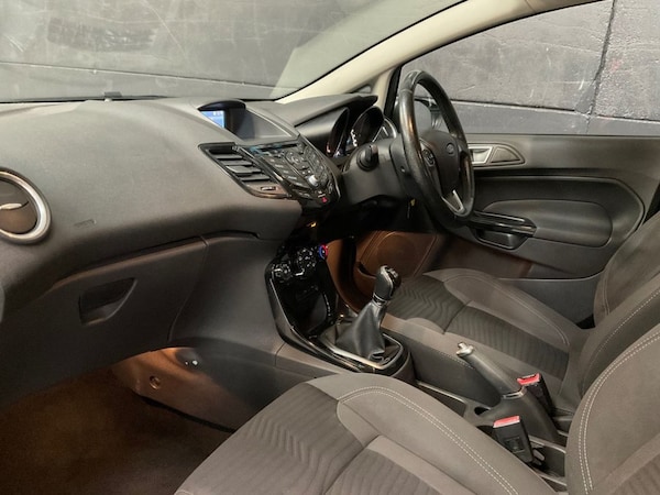 Used Ford Fiesta 2016 for sale - 76291938: Photo 27