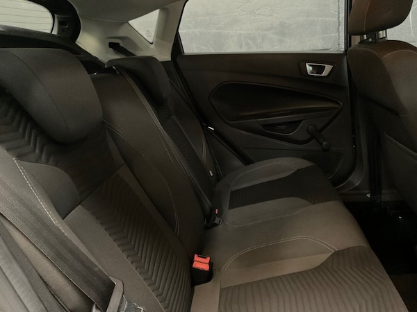 Used Ford Fiesta 2016 for sale - 76291938: Photo 39