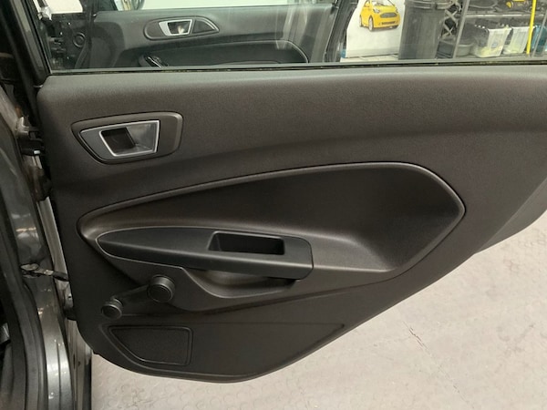 Used Ford Fiesta 2016 for sale - 76291938: Photo 45