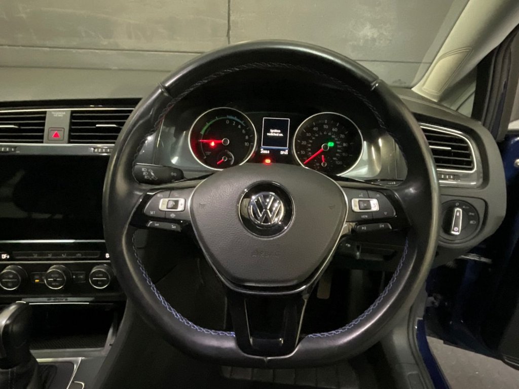 Used Volkswagen Golf 2019 for sale - 77608511: Photo 35
