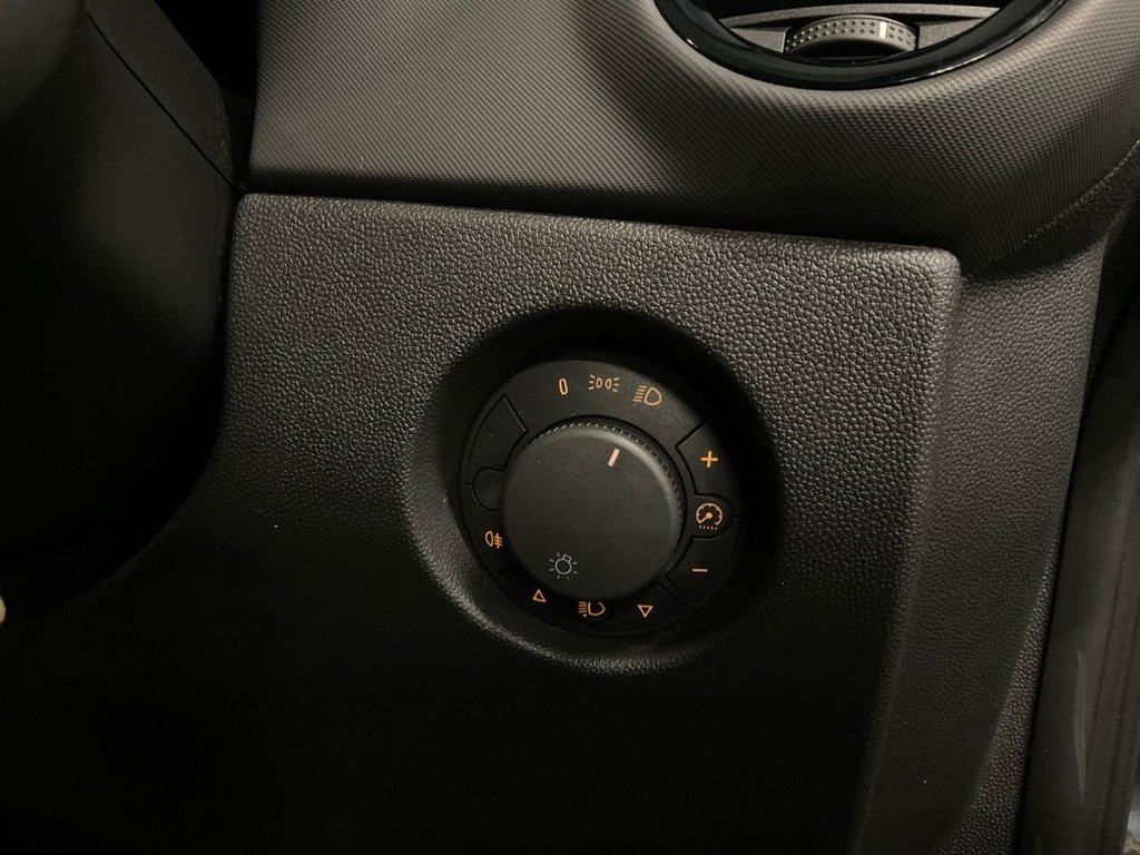 Used Vauxhall Corsa 2007 for sale - 76973390: Photo 41