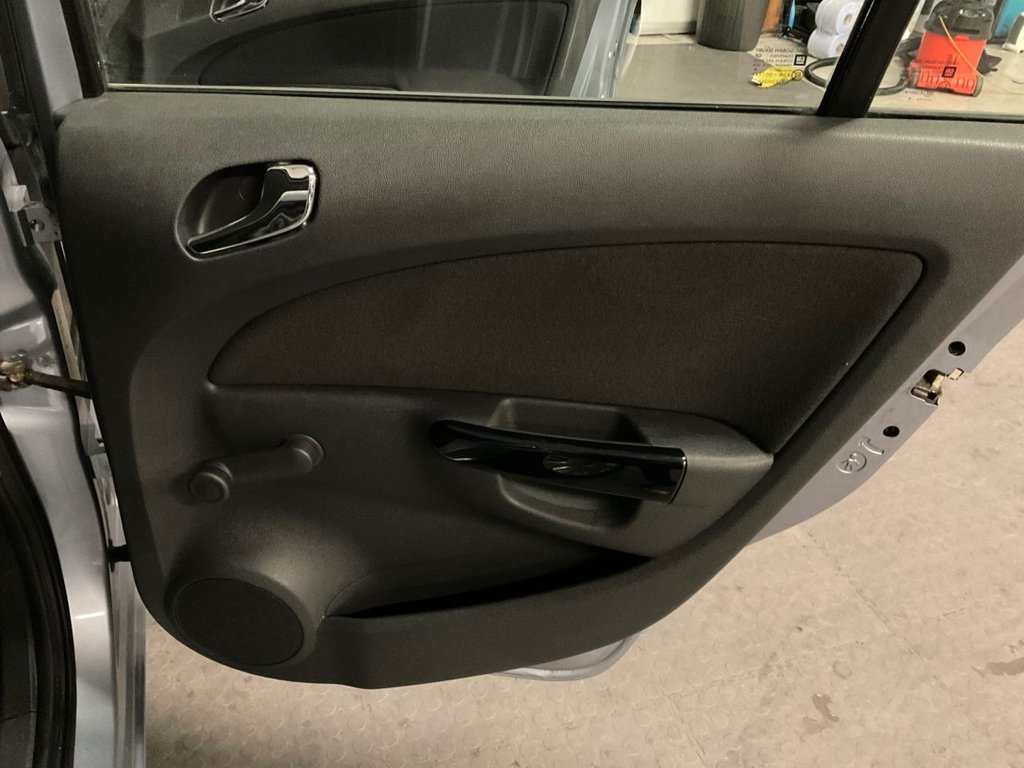 Used Vauxhall Corsa 2007 for sale - 76973390: Photo 44
