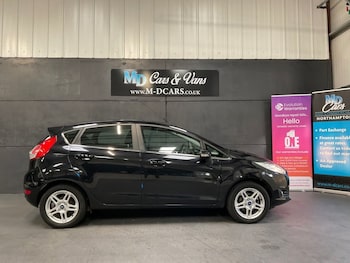 Used Ford Fiesta 2014 for sale - 76867885: Photo