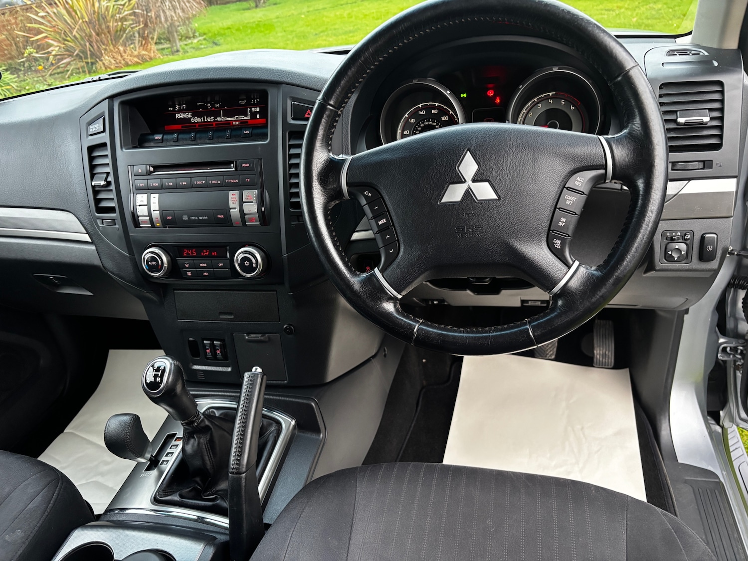 Used Mitsubishi Shogun 2014 for sale - 76971215: Photo 12