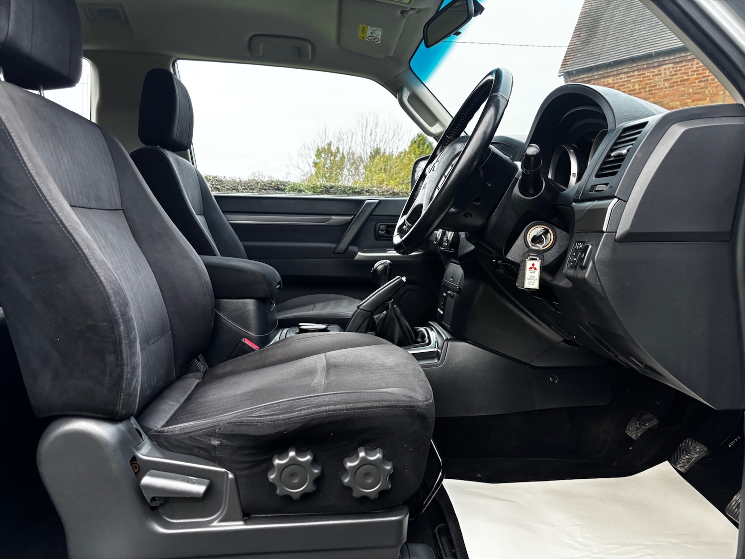 Used Mitsubishi Shogun 2014 for sale - 76971215: Photo 33