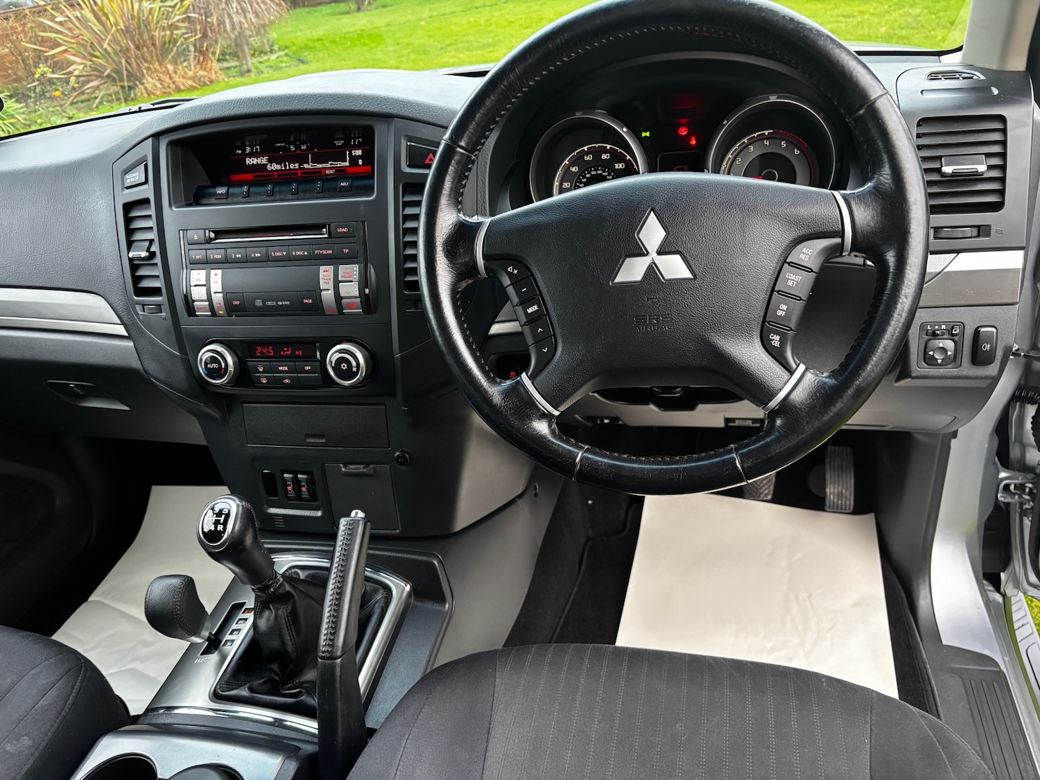 Used Mitsubishi Shogun 2014 for sale - 76971215: Photo 36