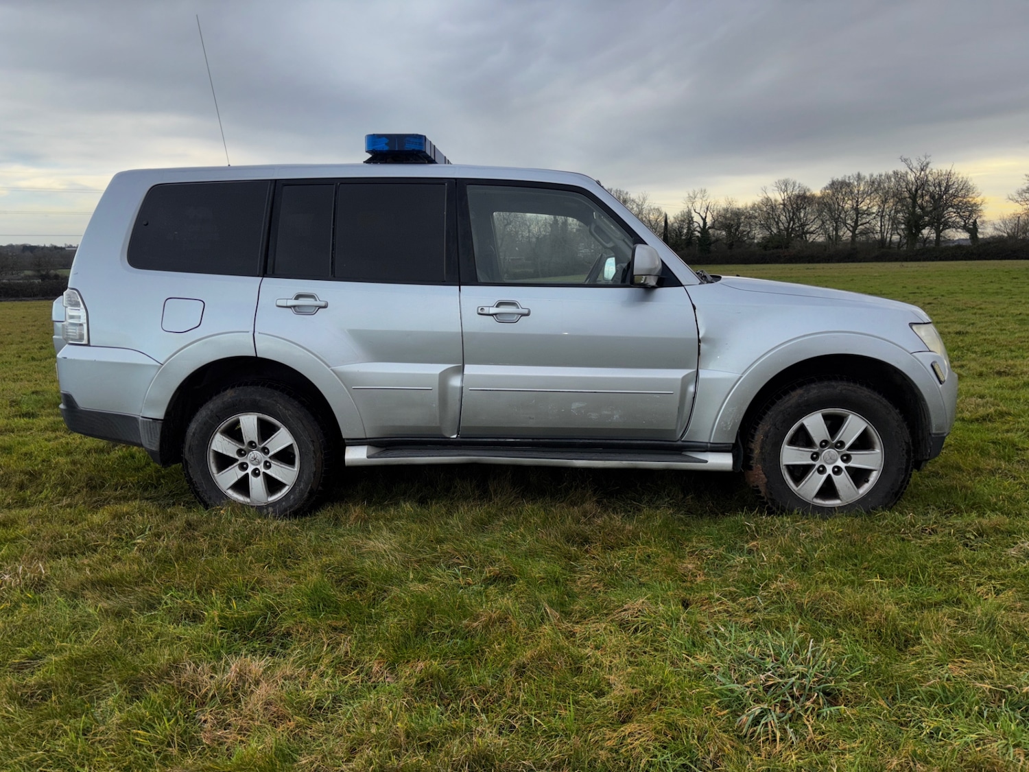 Used Mitsubishi Shogun 2009 for sale - 77311494: Photo 4